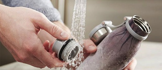 Comment bien laver sa gourde ?